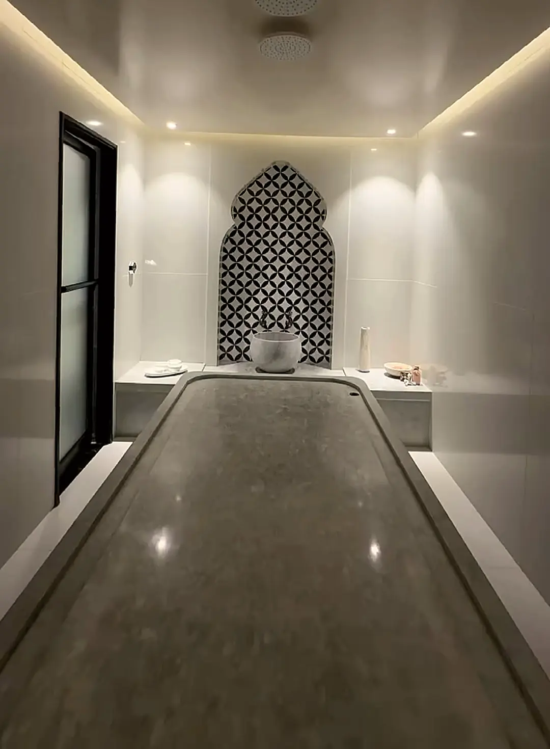 The arch corridor